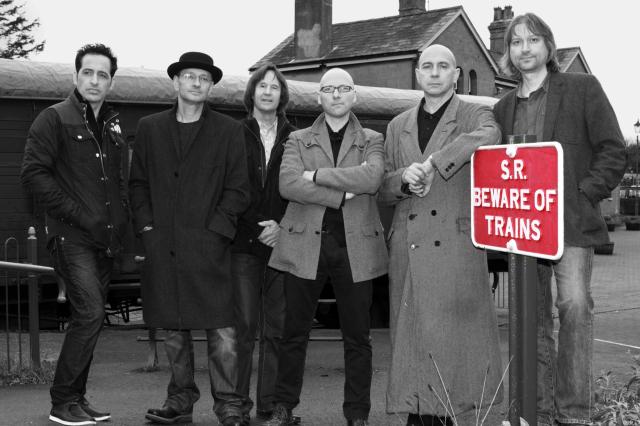 Nick, Andy, Dave, David, Danny, Greg.  Photo by Dutch Master, Willem Klopper.  