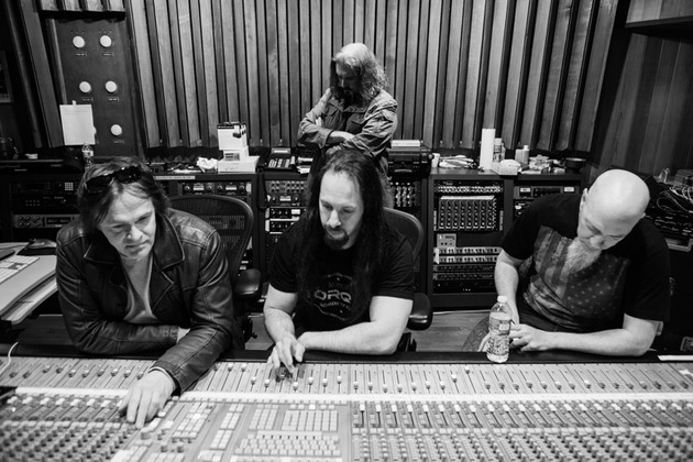 Listen to Dream Theater