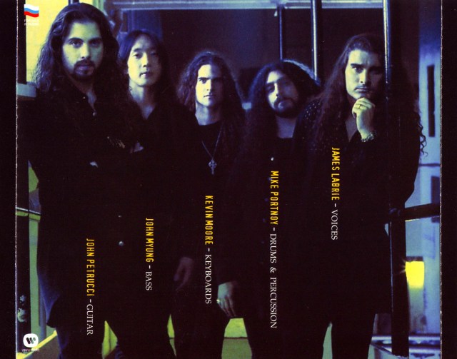 dream_theater-awake-interior_trasera